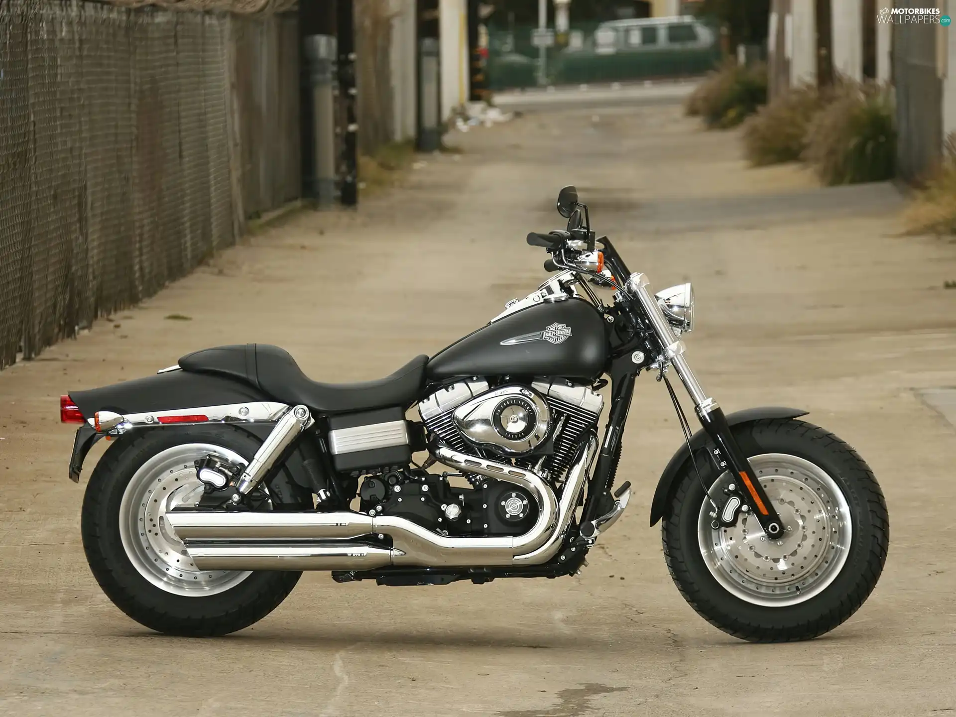 gas, Harley-Davidson Dyna Super Glide, shifter