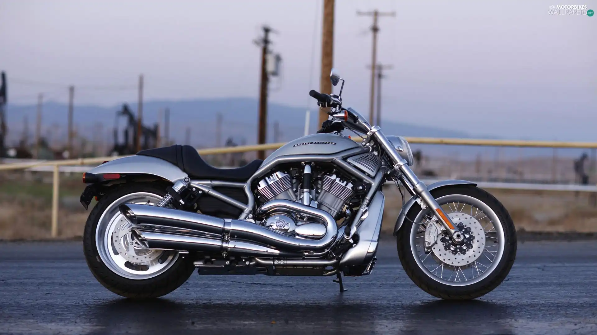 silver, Harley Davidson V-Rod