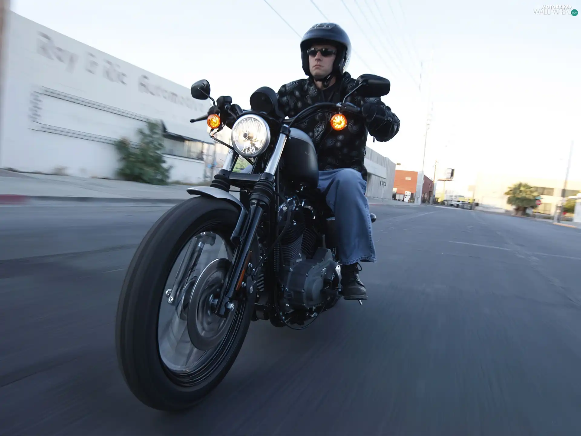 Harley Davidson XL1200N Nightster, spotlight
