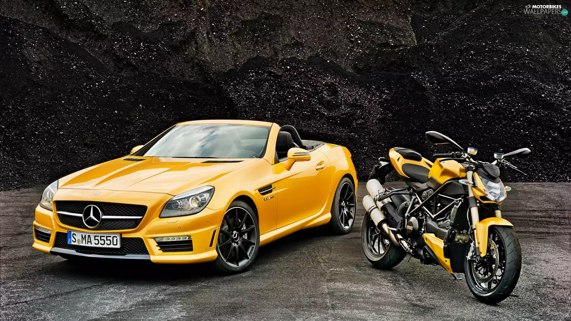 Motorcycle Ducati Streetfighter 848, Yellow, Mercedes-Benz AMG R172 SLK 55