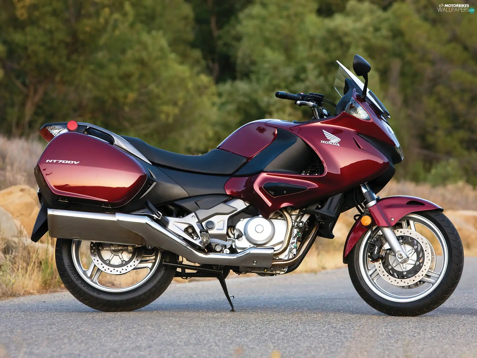 deflectors, Claret, Honda NT700V