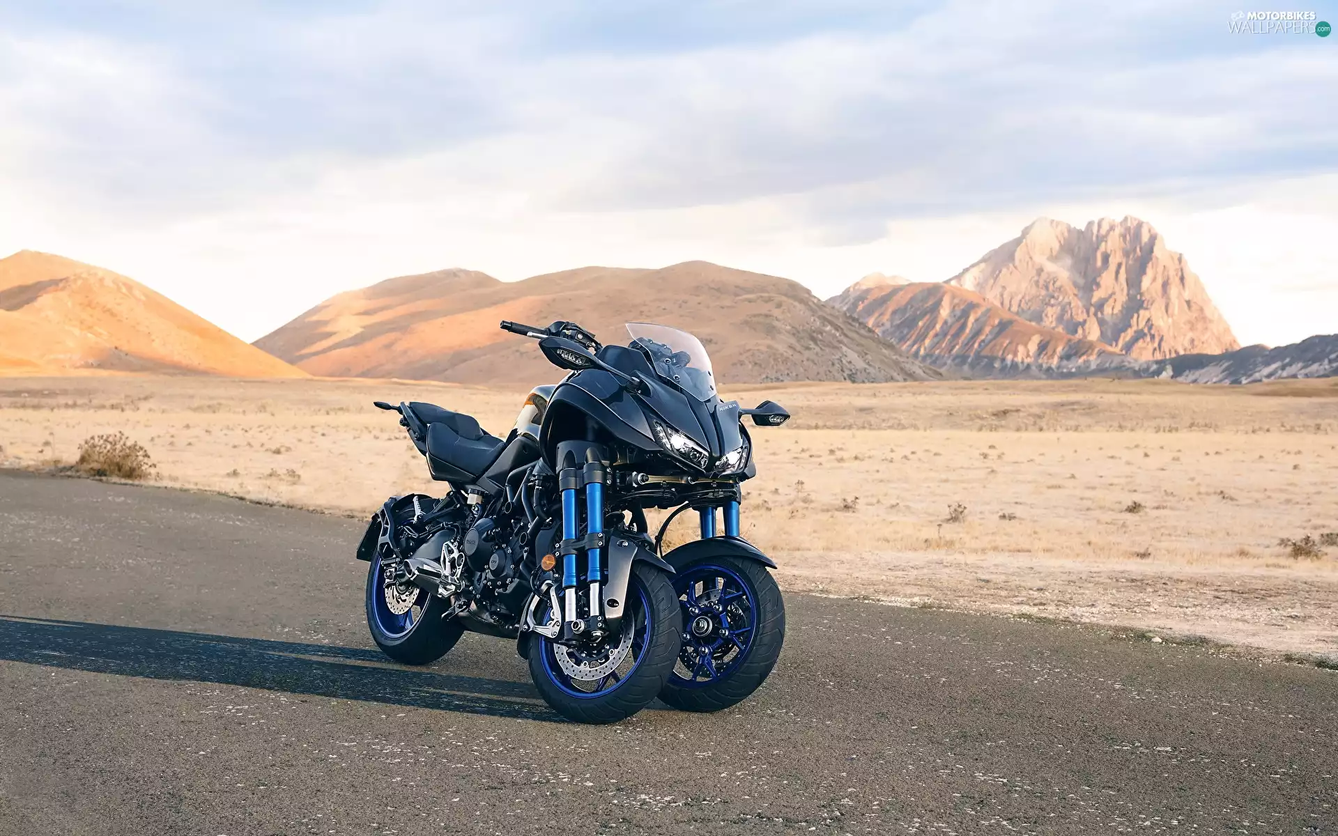 Mountains, Motor Tricycle, Yamaha Niken