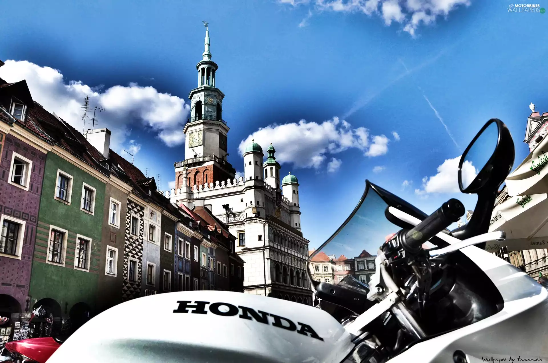 Old car, town hall, Honda, motor-bike, market, Poznań