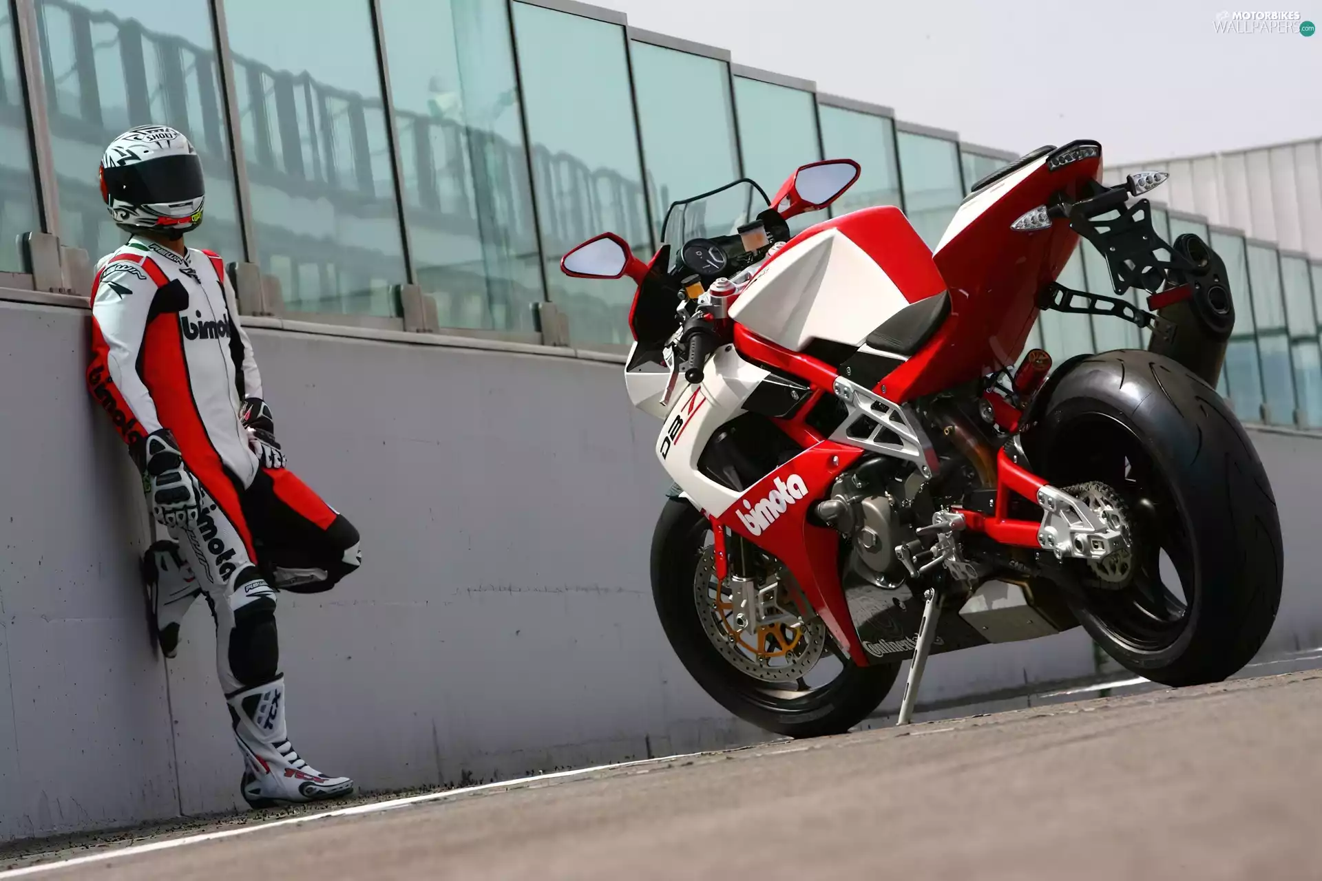 driver, Left, Back, track