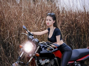 grass, Honda Motor, Asian, Glasses, Women