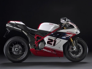 Ducati 1098 R Bayliss, version, Racing mazda