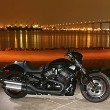 Harley Davidson Night Rod Special, bridge