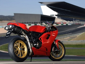 Ducati 1198, track