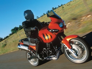 driving, Triumph Tiger 955i, Properties