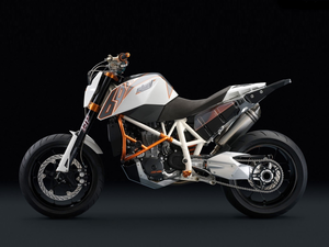 KTM 690 Stunt, Prototype