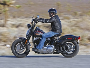 trial, Harley Davidson Softail Cross Bo, ride