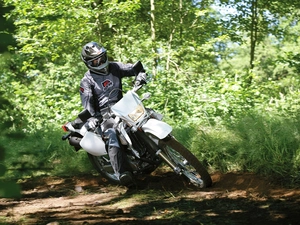 Suzuki DR-Z 400 S, turn